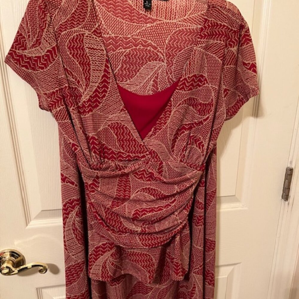 Kasper Sportswear Red and Tan Skirt Set.  Size Large.